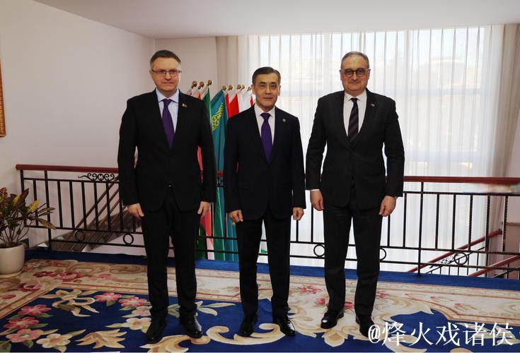 意媒：那不勒斯预计不久将与梅努经纪人展开新一轮直接会谈